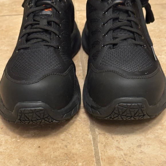 Merrell women’s Work Moab Flight Carbon Flight
Steel Toe Low Top Shoes - Picture 4 of 13